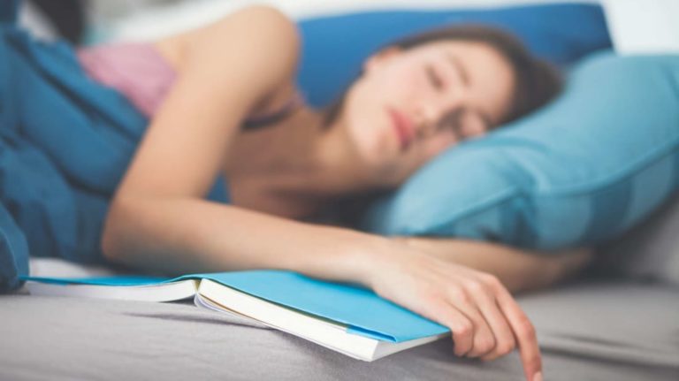 The Reason Reading Makes You Sleepy