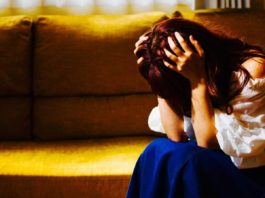 3 Signs You Are Being Emotionally Blackmailed