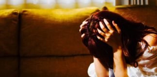 3 Signs You Are Being Emotionally Blackmailed 3 Signs You Are Being Emotionally Blackmailed