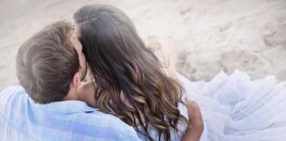 5 Types Of Cuddles To Help Destress