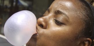 6 Effects Of Chewing Gum 6 Effects Of Chewing Gum