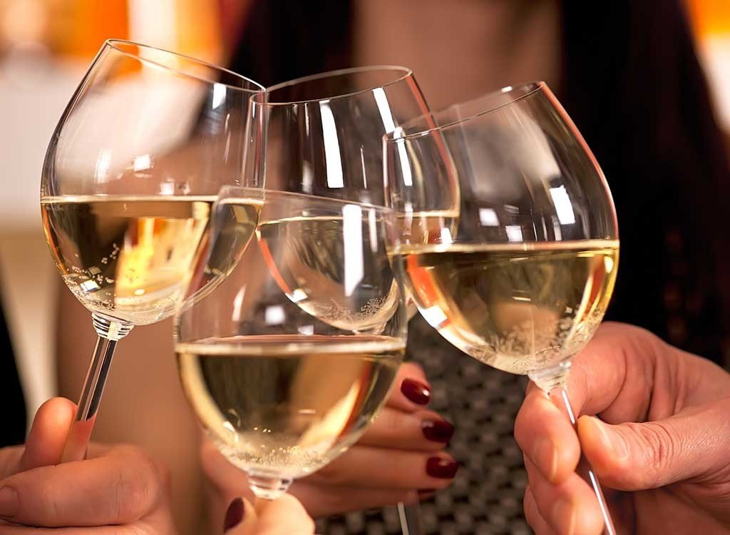 6 Reasons To Drink More Of White Wine 6 Reasons To Drink More Of White Wine