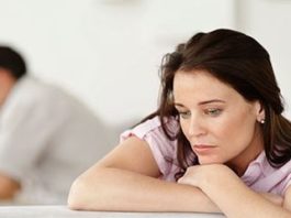 4 Signs That You Need A "Me-Time" In Your Relationship