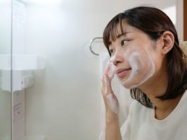 6 Mistakes You Make When Washing Your Face