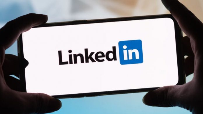 How to make the perfect LinkedIn profile