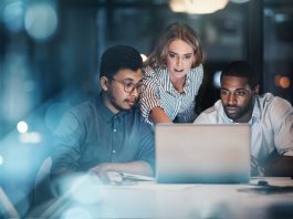 Benefits and challenges of working in the tech industry