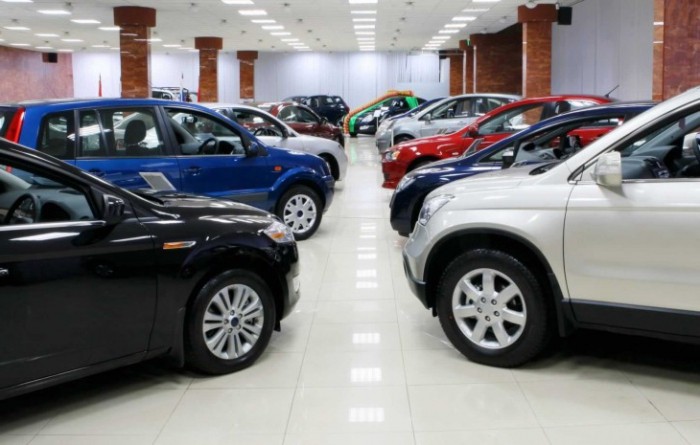 How to become a car dealer | Aid the student