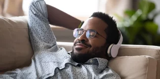 How to make money listening to music (2024) How to make money listening to music (2024)