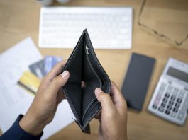 10 Reasons you will never be rich