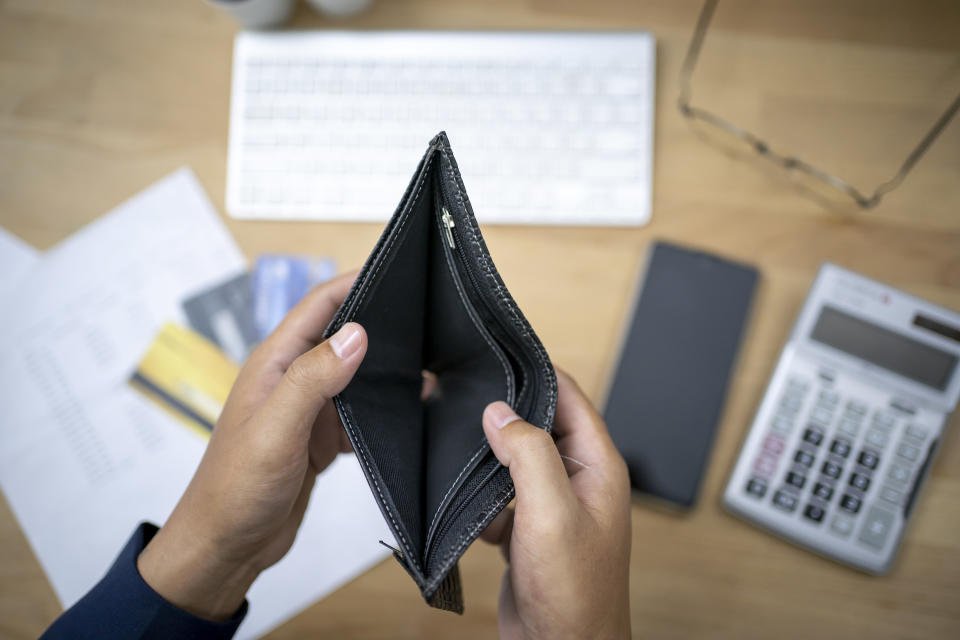 10 Reasons you will never be rich